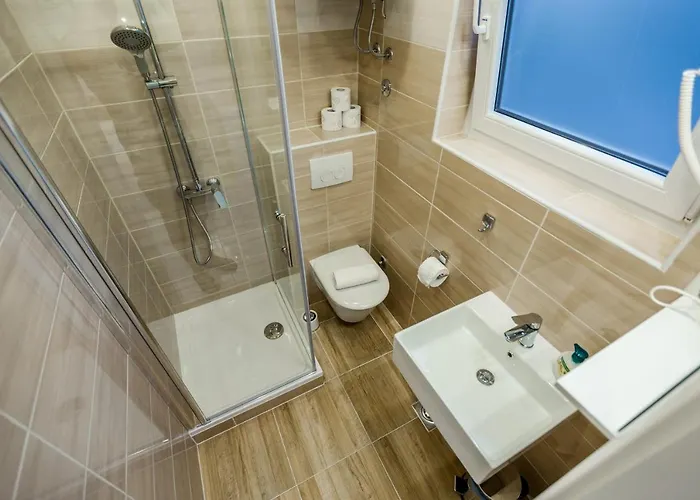 דירה Sleeps 2 -parking -private Garden קריקווניצה